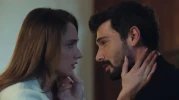 Hudutsuz Sevda 63. Bölümle Sezon Finali Yapıyor! Hayal Köseoğlu Diziye Veda Etti