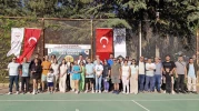 Sağlıkçılar Kortta Buluştu, Eskişehir’de İlk Tenis Turnuvası Şampiyonlarını Buldu
