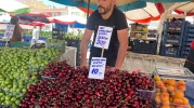 "Napolyon Kiraz Tanesi 10 TL” Etiketi Sosyal Medyada Gündem Oldu