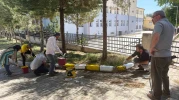 Fırça Ellerinde, Sevgi Yüreklerinde: Öğretmenlerden Örnek Davranış
