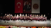 Bilecik’te Miniklerin Mezuniyet Sevinci Gönülleri Isıttı