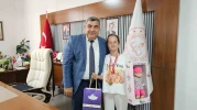 Türkiye Şampiyonu Defne Öykü, İl Milli Eğitim Müdürü’nün konuğu oldu
