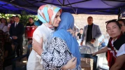 BAKAN GÖKTAŞ’TAN YANGIN YARALISINA HASTANE ZİYARETİ
