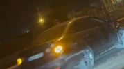 Alt geçitte korkutan anlar: Otomobil bariyerleri biçti