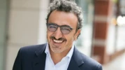 Chobani Sahibi Hamdi Ulukaya Kimdir, Serveti Ne Kadar, Chobani Hangi Ülkenin Markası?
