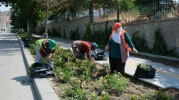Sivrihisar’da çevre düzenleme ve temizlik çalışmaları aralıksız sürüyor