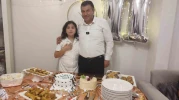 Minik Buğlem'in Davetine Cevap Veren Başkan, Doğum Günü Sürprizi Yaptı