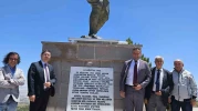 Anadolu Basın Birliği Heyeti Kocatepe’de Şehitleri Andı