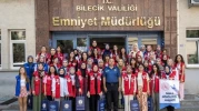 Bilecik’e Gelen Gönülle Gençler İl Emniyet Müdürü Yılmazı Ziyaret Etti