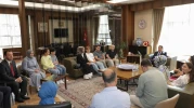 Kütahya'nın LGS 2025 Türkiye Birincileri, Vali Işın ile Buluştu