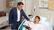 Vali Sözer Hastanedeki Hastalara Moral Ziyaretinde Bulundu