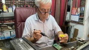 Eskişehirli Fehmi Amca Radyo Tamirciliğinin Son Temsilcilerinden
