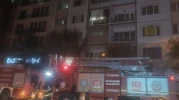 Apartmanda Gece Çıkan Yangın Mahalleliyi Ayağa Kaldırdı: 1 Yaralı