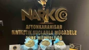 Afyonkarahisar’da 2 Otomobilde 3 Kilo 750 Gram Uyuşturucu Ele Geçirildi: 3 Tutuklama