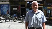 Emekli Öğretmenden Vefalı Davranış: Arkadaşının Yanan Dükkanını Yeniledi