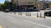 Atatürk Caddesi’ndeki Dubalar Tartışma Yarattı