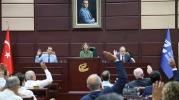 Başkan Ünlüce: “Ayağını yorganına göre uzatan, gerçekçi bir yatırım programı yaptık”
