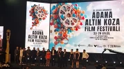 Altın Koza Film Festivali'nde Onur Ödülleri Sahiplerini Buldu Mehmet Aslantuğ ve Meral Orhonsay’a anlamlı ödül