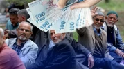 30 bin TL’ye varan ödeme listesi belli oldu: 2025 Eylül emekli maaşı banka promosyonları: Hangi banka kaç lira veriyor?