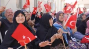 Üretici Kadınlar ve Mahalle Halkı Hasat Şenliğinde Buluştu