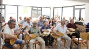Emek Kafe’de Bağlama Konseri Kıdemli Vatandaşlara Müzik Ziyafeti Sundu
