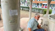 Camide Unutulan Takma Dişler Sahibini Bekliyor