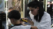 Kuaför Salonunda Erkek Saç Kesim Yarışması Düzenlendi