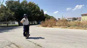 Eskişehirli 60 yaşındaki Muhammet amca tek tekerli kaykayla 4 bin kilometre yol yaptı