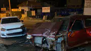 Eskişehir’de Kafa Kafaya Çarpışan Araçlar Hasar Gördü