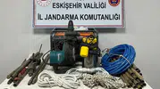 Eskişehir’de Kaçak Kazı Yapan 5 Şüpheli Suçüstü Yakalandı