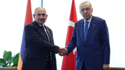 Erdoğan, Ermenistan Başbakanı Paşinyan İle Görüştü
