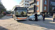 Eskişehir’de Belediye Otobüsü İle Otomobil Çarpıştı: 2 Yaralı