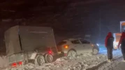 Kar ve Tipi Yayla Yolunu Kapattı: 2 Kişi 1 Saatte Kurtarıldı