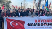 Eskişehir’de Bayrak Tepkisi: Siyasetçiler ve Vatandaşlar Birlikte Yürüdü