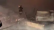 Vize'deki ilaç fabrikasında çıkan büyük yangın ekiplerin müdahalesiyle söndürüldü