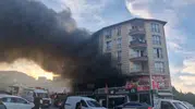 Hadımköy'de restoran yangını: Dumanlar arasında kalan müşteriler son anda kurtuldu
