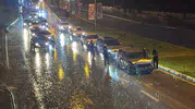 Erzincan'da sağanak trafiği felç etti: Beş araç birbirine girdi