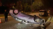 Erzincan'da seyir halindeki araçlar çarpıştı: Otomobil devrildi