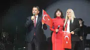 Osmangazi'de yağmura rağmen Cumhuriyet coşkusu: Göksel meydanı ısıttı