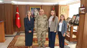 Kars Kızılay'dan Tuğgeneral Halil Coşkun'a nezaket ziyareti