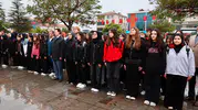 Erzincan'da Cumhuriyet coşkusu Atatürk Anıtı'ndaki törenle başladı