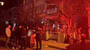 Mersin'de 3 katlı binanın zemininde korkutan çökme: 40 kişi tahliye edildi