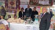 Sarıgöl’ün geleneksel pekmez üretimi İzmir’de görücüye çıktı