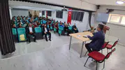 Bozdoğan'da gençlere camilerin sadece ibadet değil birleştirici bir merkez olduğu anlatıldı