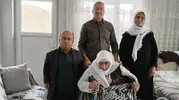 Yüksekova'da bir yüzü güldüren dayanışma: Hatun Alkan tekerlekli sandalyesine kavuştu