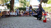 Aydın'daki miniklere itfaiyecilerden uygulamalı güvenlik dersi