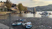 Zonguldak Limanı'nda sağanak sonrası plastik istilası