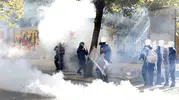 Arnavutluk'ta öğrenci protestoları tırmanıyor: Başbakan Rama'dan şiddete karşı net duruş