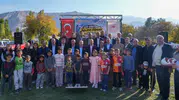 Hakkari'de arıcıların kovanları güneş enerjili çitlerle koruma altına alındı