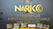Afyonkarahisar'da uyuşturucu operasyonu: 40 bin TL nakit ve çok sayıda madde ele geçirildi